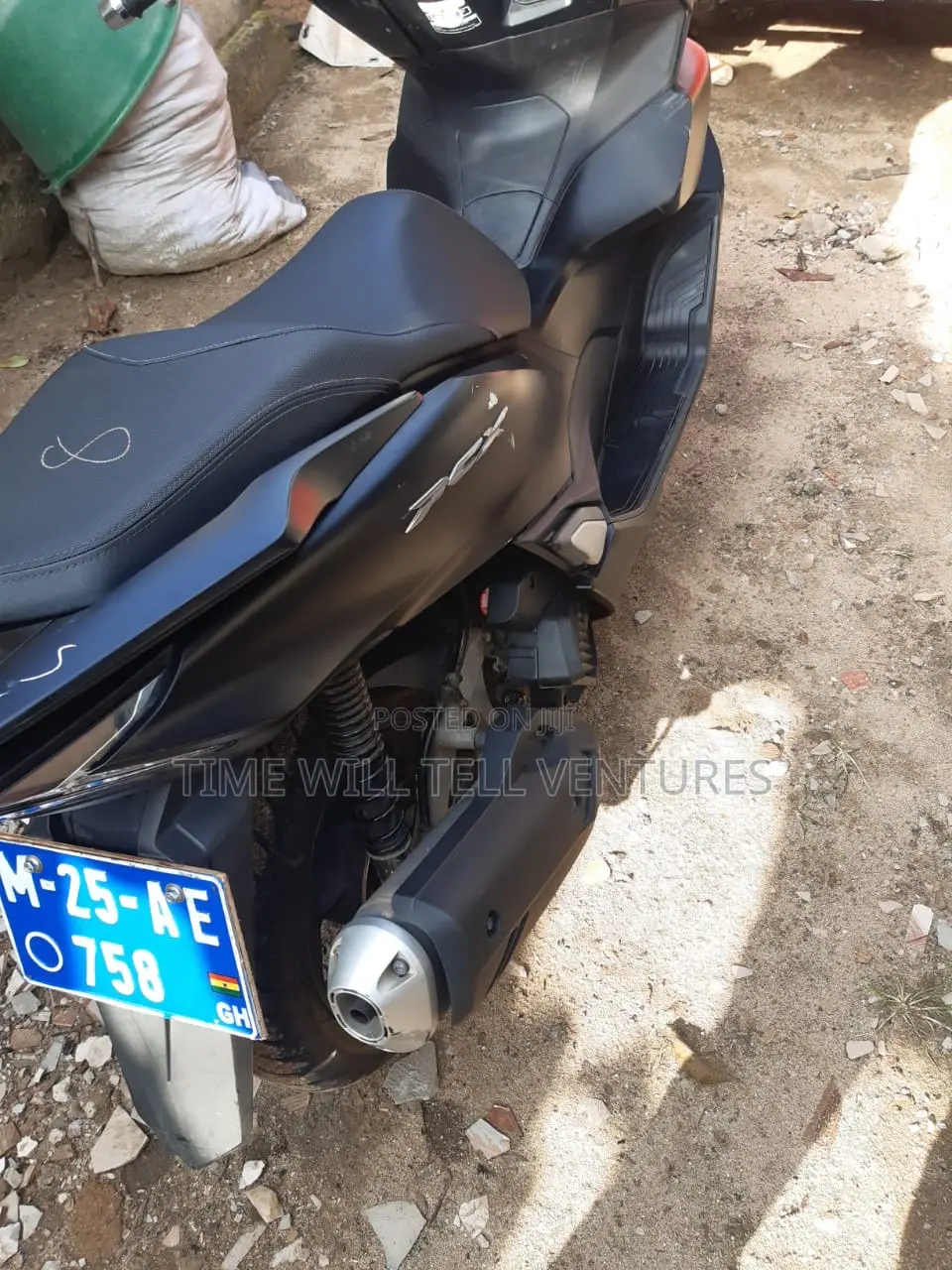 Honda 2023 Black