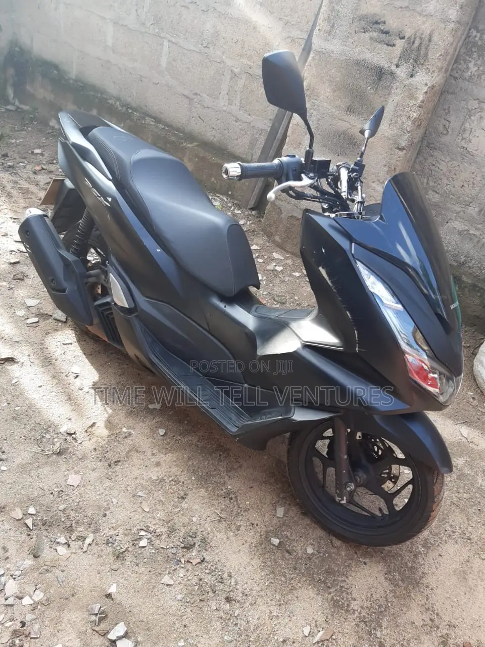 Honda 2023 Black