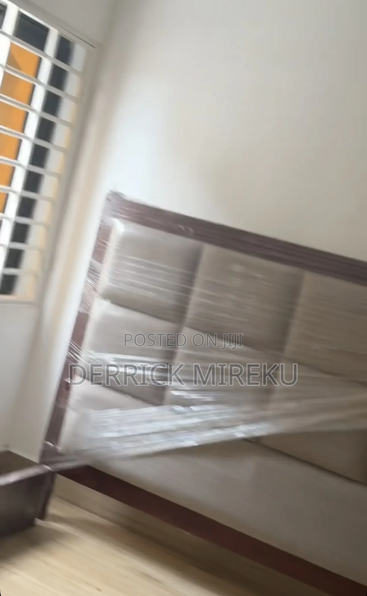 Queen Size Bed Frame Mattress for Sale