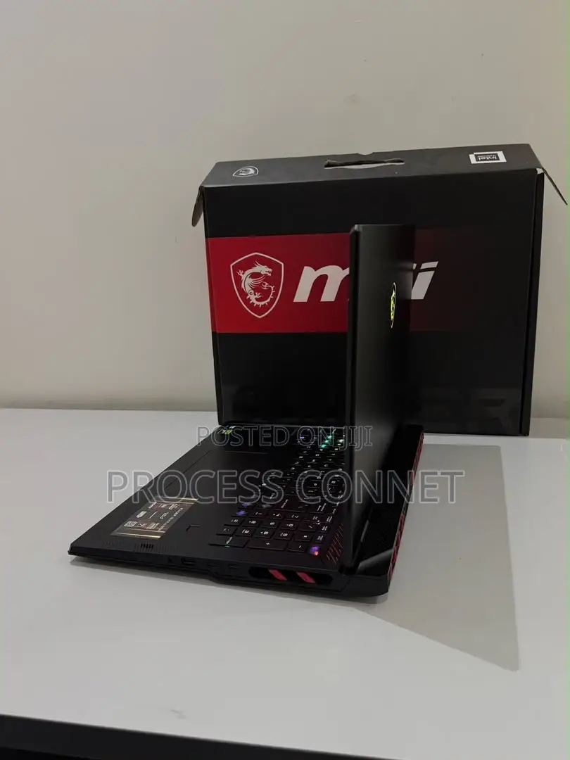 Laptop MSI Raider 18 HX AI A2XW 64GB Intel Core Ultra 9 SSD 3T