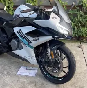 CFMoto 300SR 2025