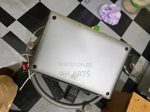 Laptop Apple MacBook Pro 2019 16GB Intel Core i7 SSD 512GB
