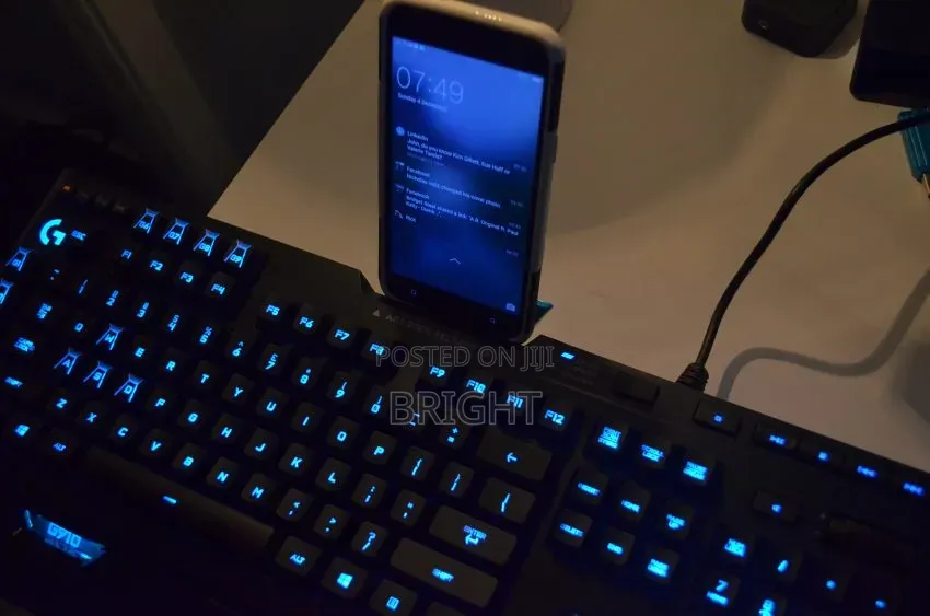 Logitech G910 Gaming Keyboard