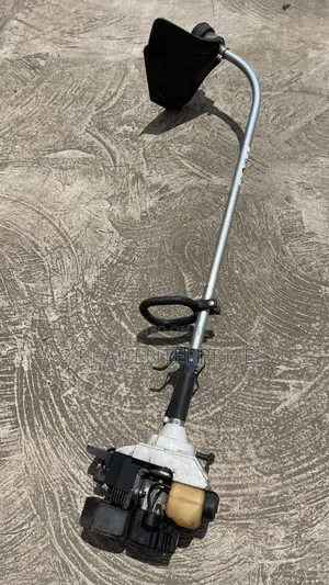Petrol Grass Cutter