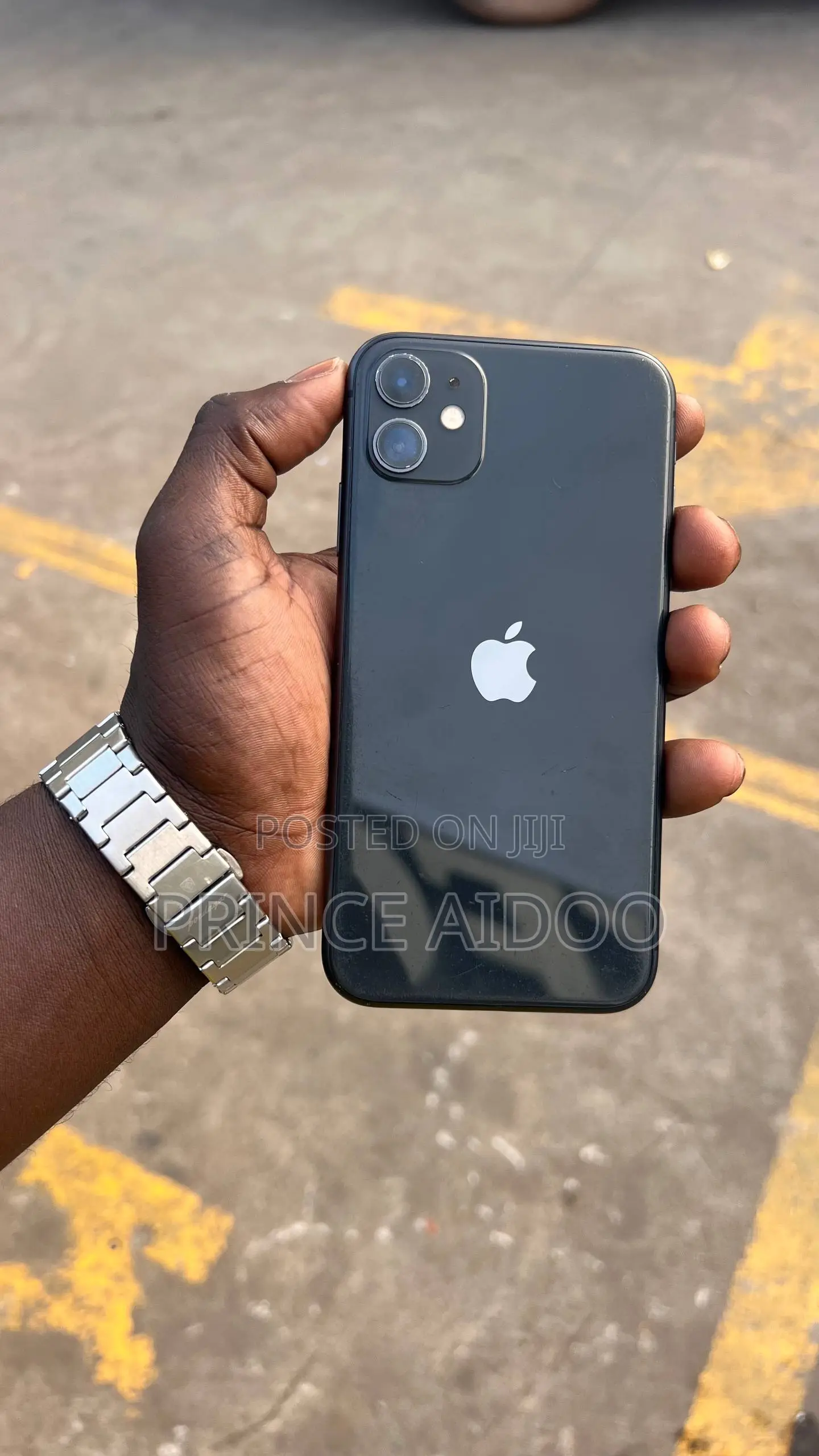 Apple iPhone 11 64 GB Black