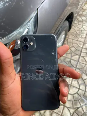 Apple iPhone 11 64 GB Black