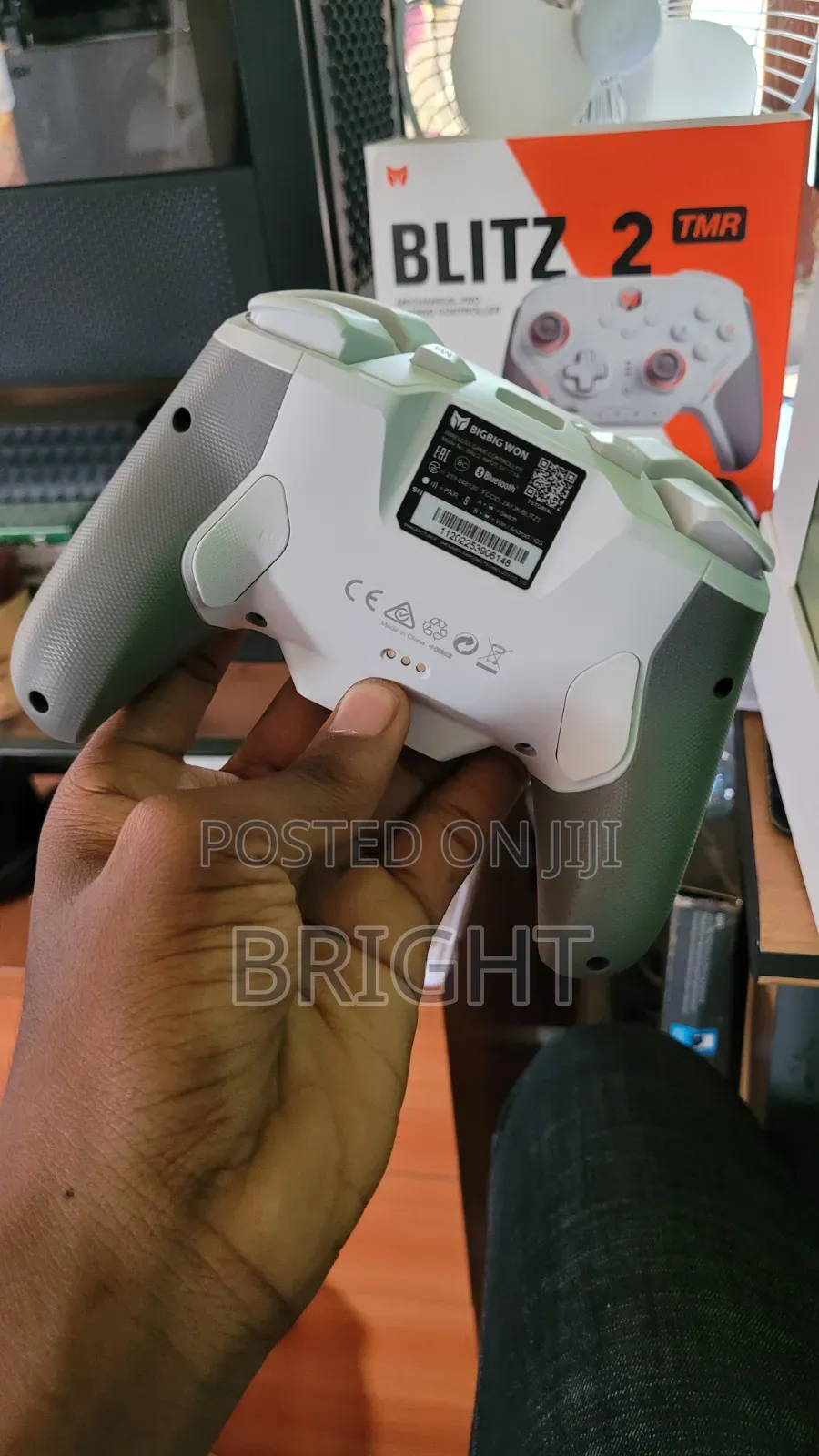 Blitz 2 Gaming Controller