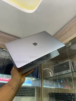 Laptop Apple MacBook Pro 2019 64GB Intel Core i9 SSD 1T