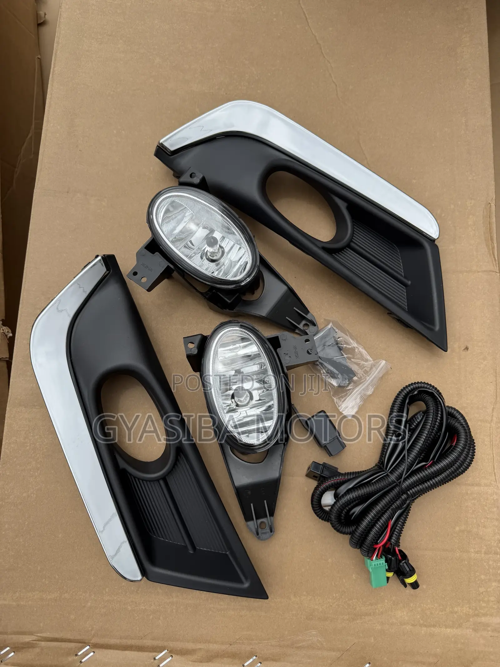 Honda CRV 2017 -2019 Foglight and Cover Complete