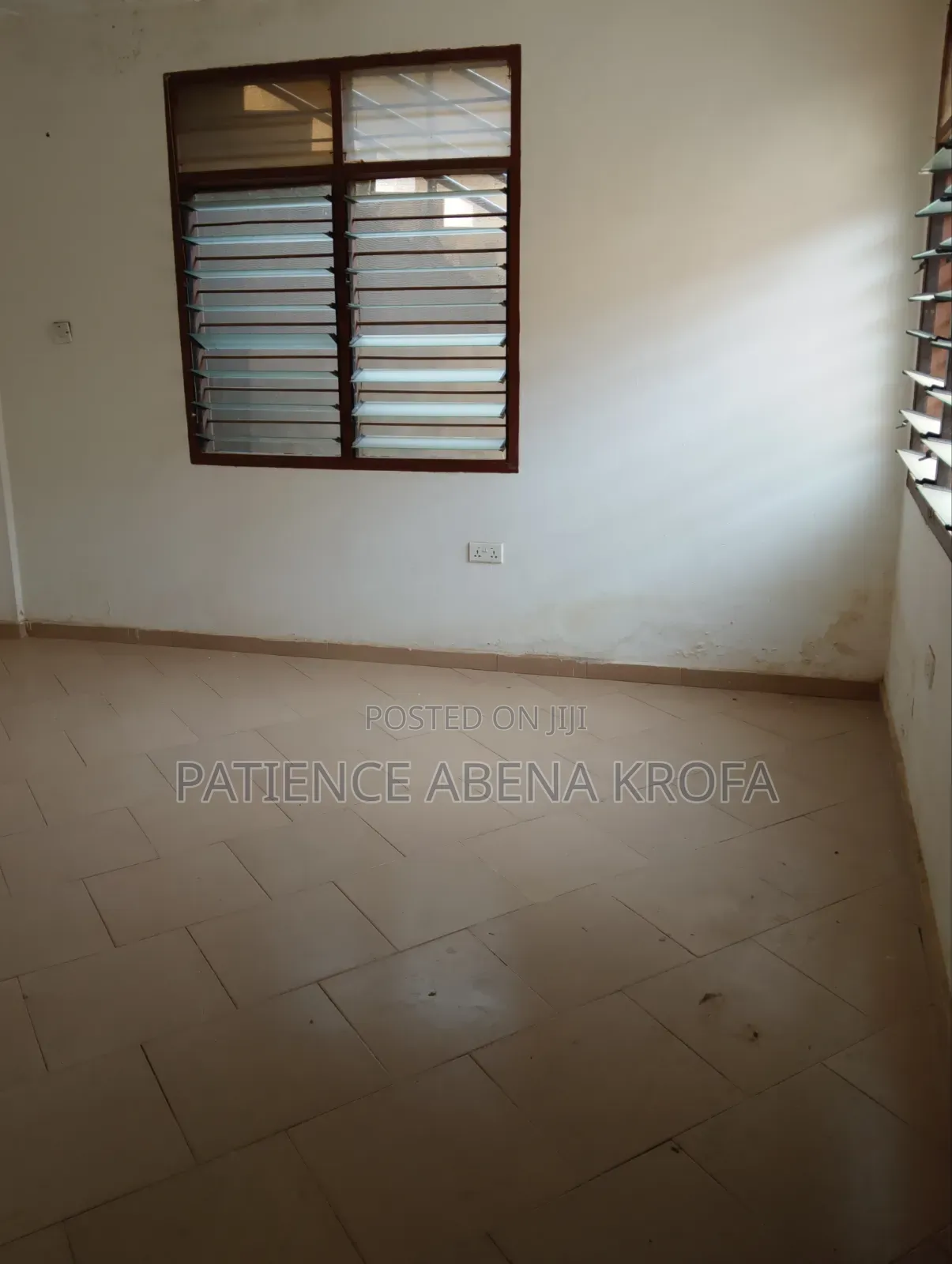 1bdrm Room & Parlour in Vra, Last Stop for rent