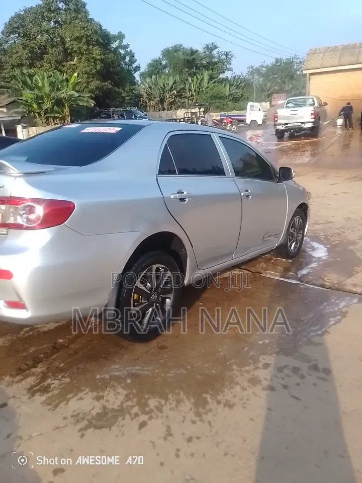 Toyota Corolla 2016 Silver