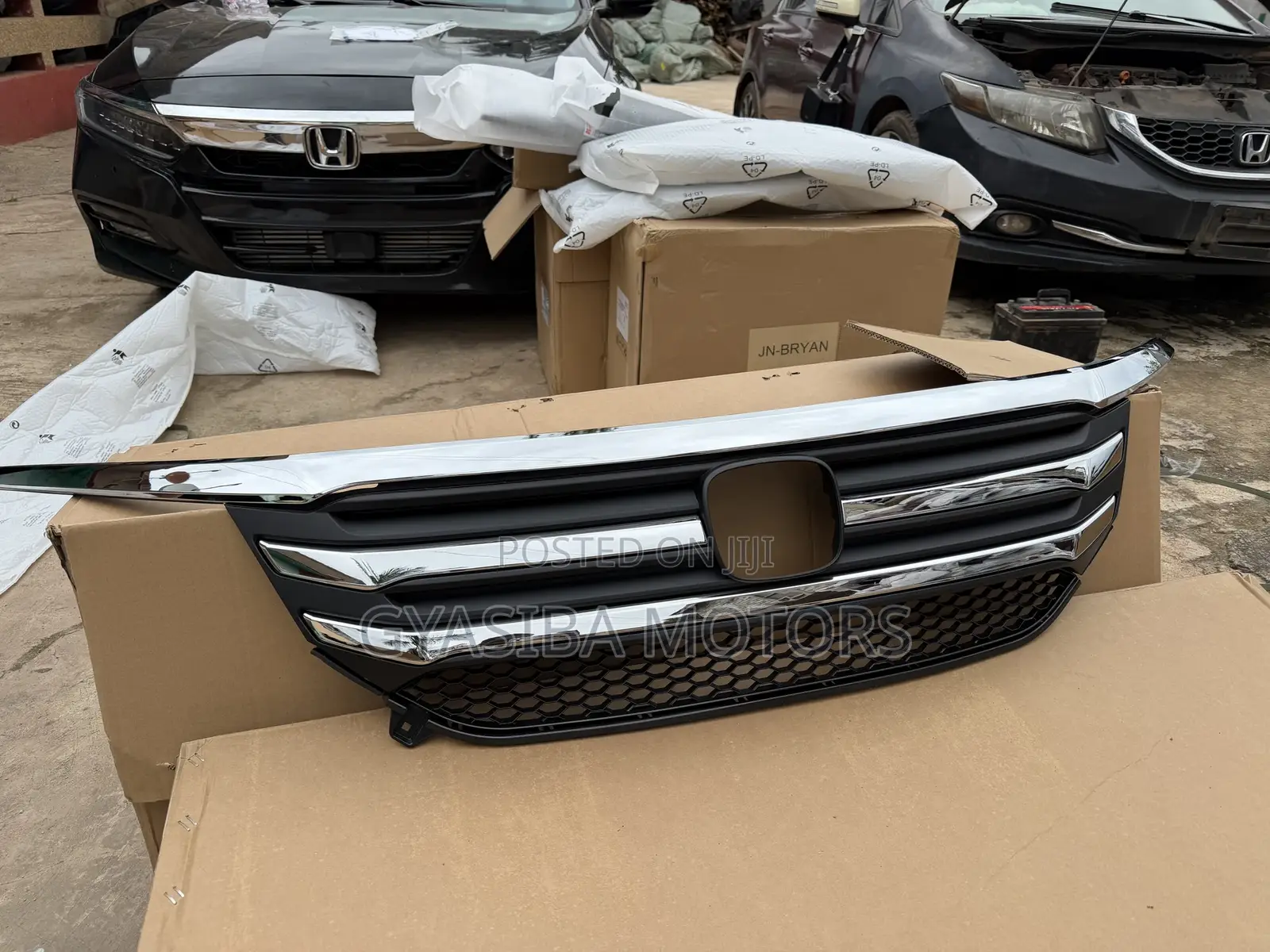 Honda Pilot 2016 - 2018 Front Grille