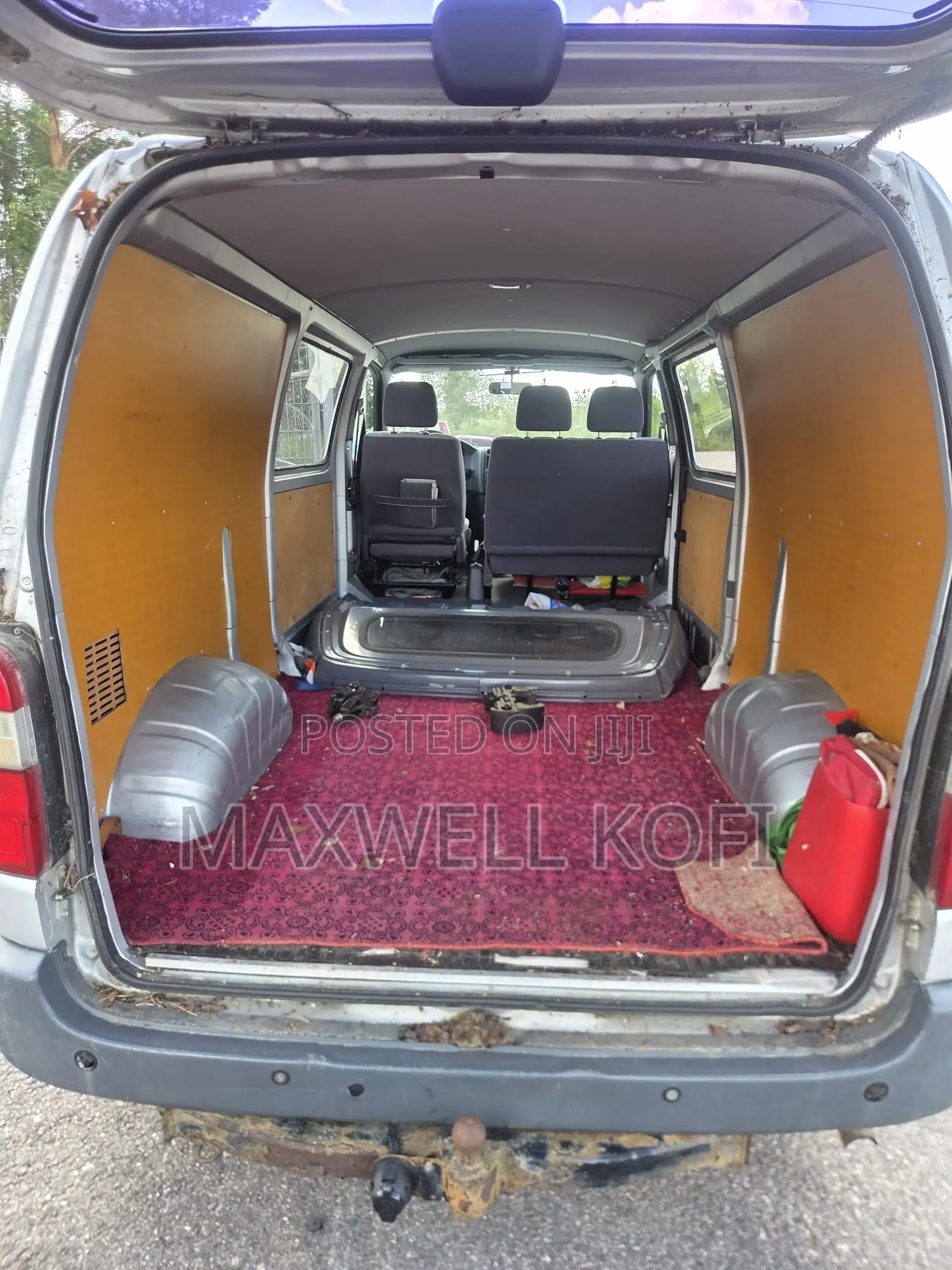 Toyota HiAce 2016 White