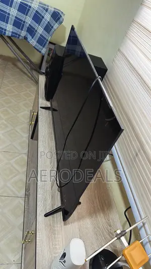 Hisense 40 Inches Digital TV