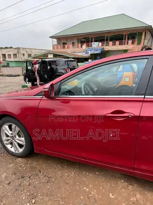 Hyundai Sonata 2013 Red