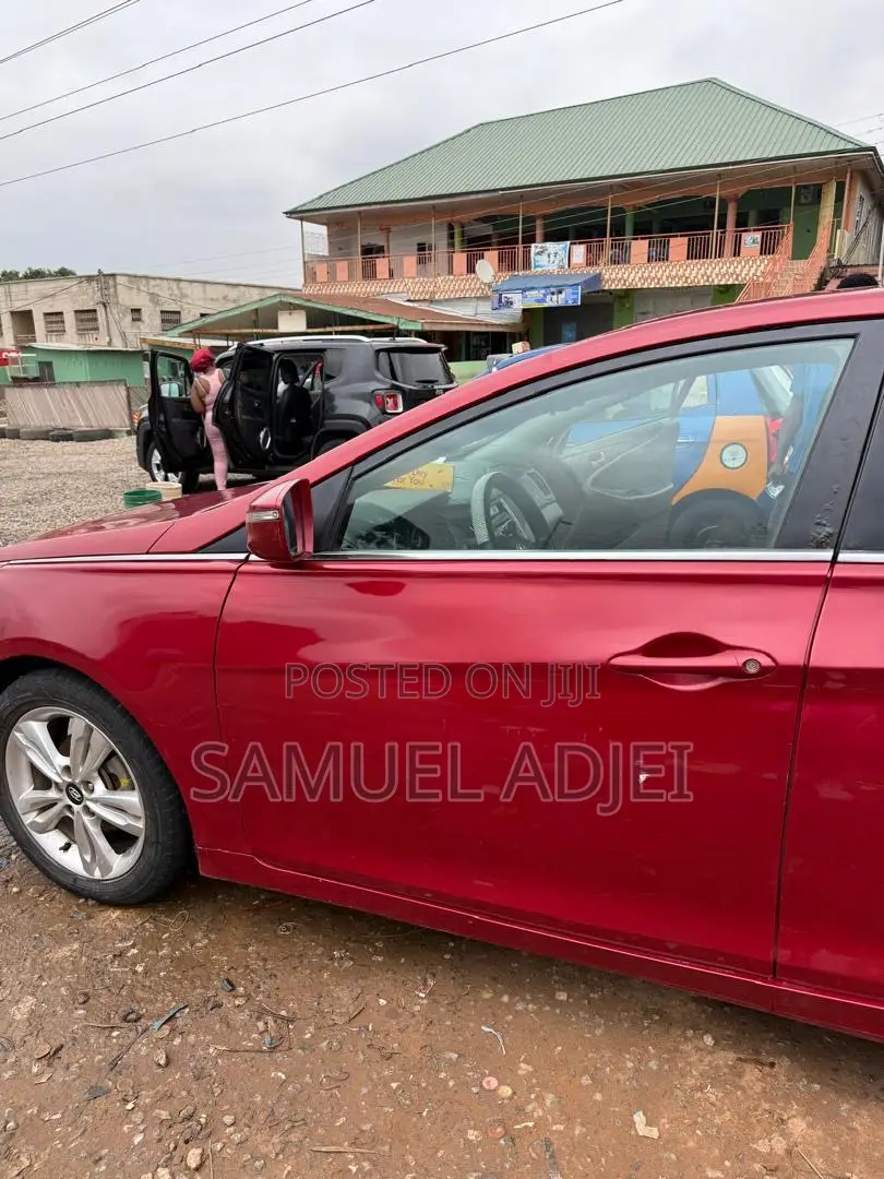 Hyundai Sonata 2013 Red