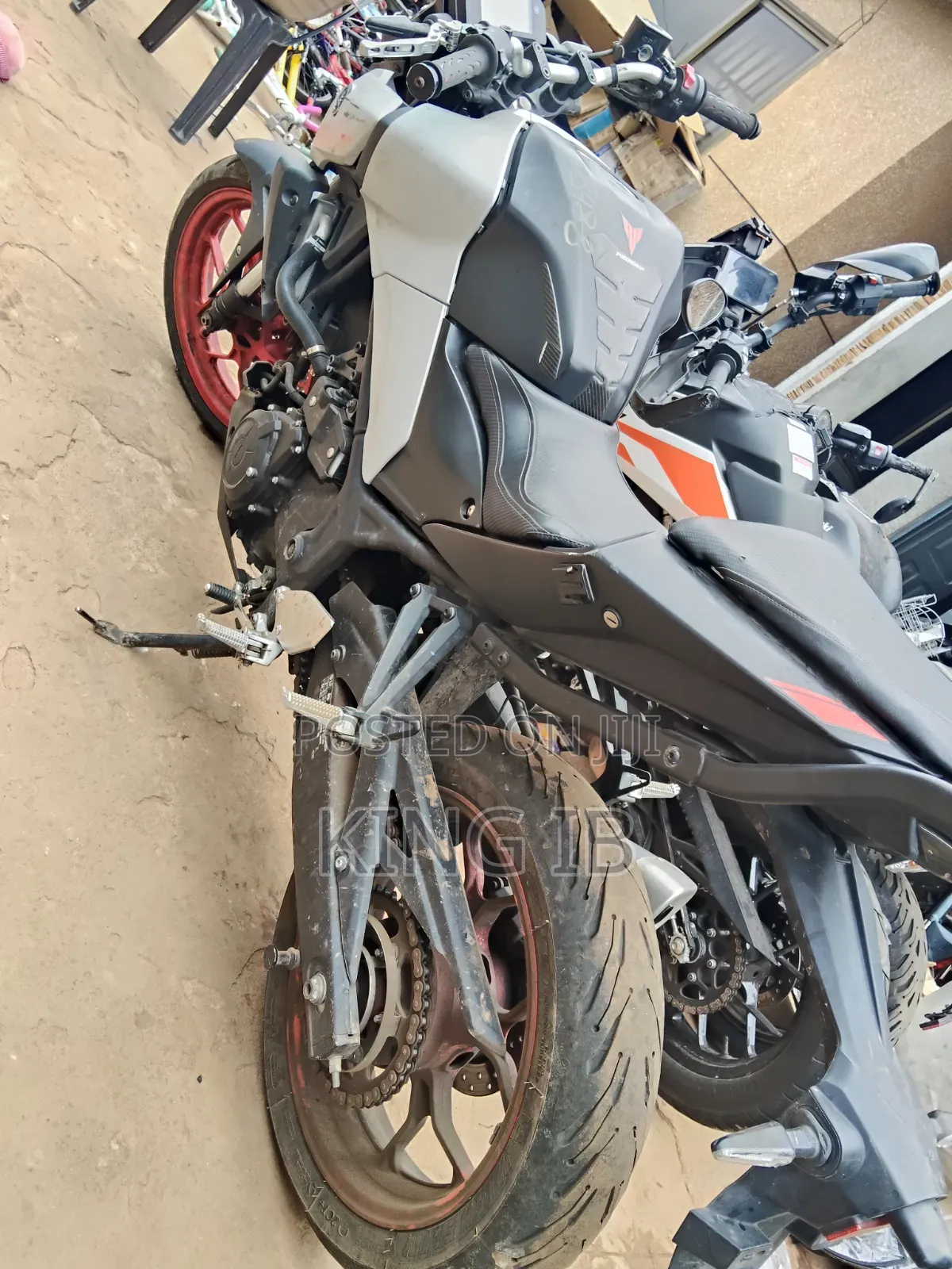 Yamaha 2022 Black