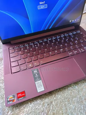 Laptop Lenovo 8GB AMD Ryzen 7 SSD 512GB
