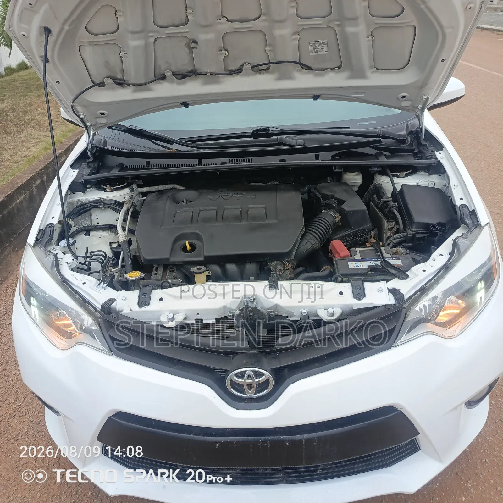 Toyota Corolla 2015 White