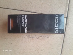 Pecolovers Matte Smooth Foundation