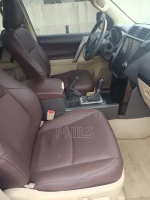 Toyota Land Cruiser Prado 2015 Black