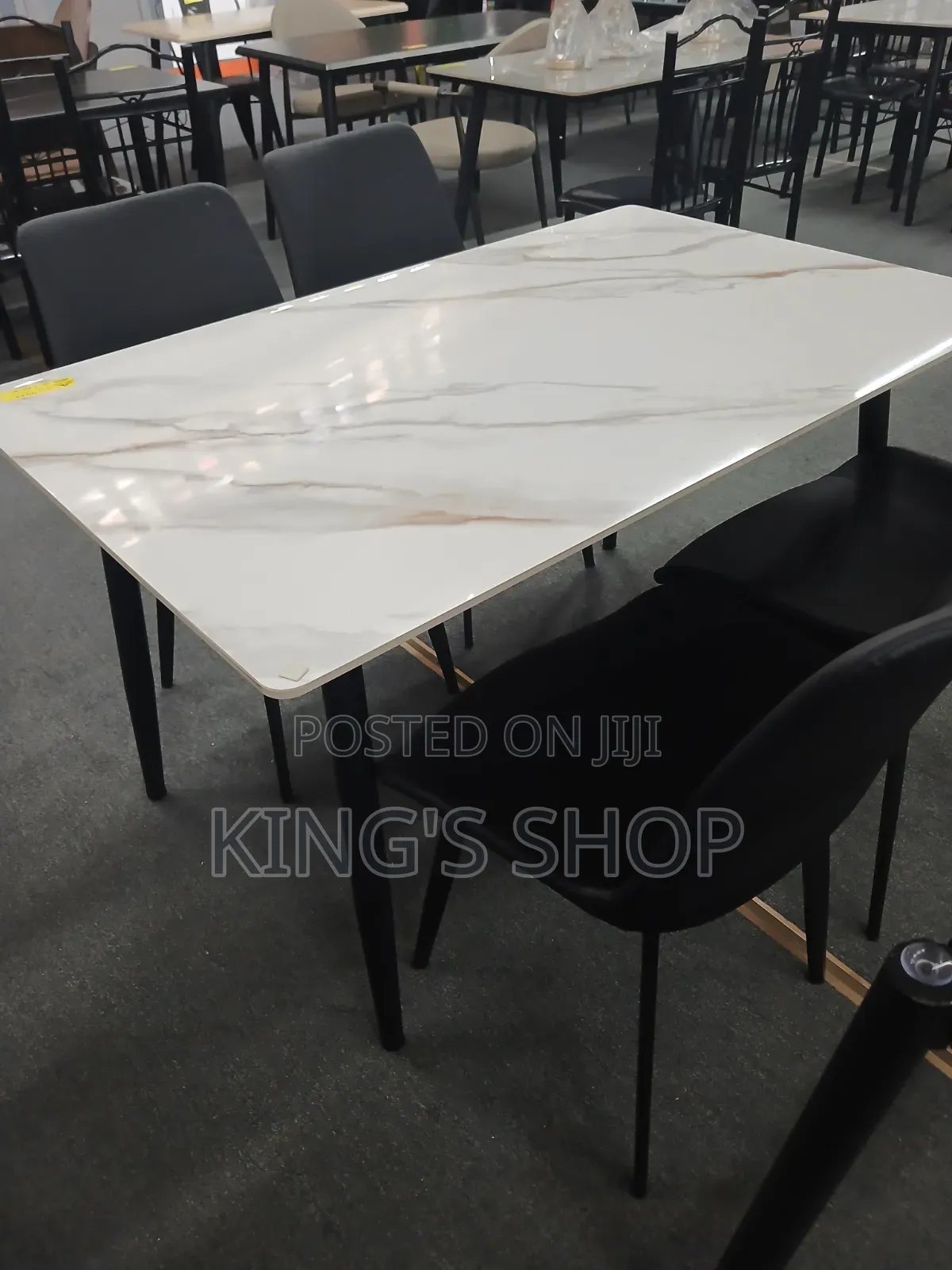 4 Chairs Dining Table