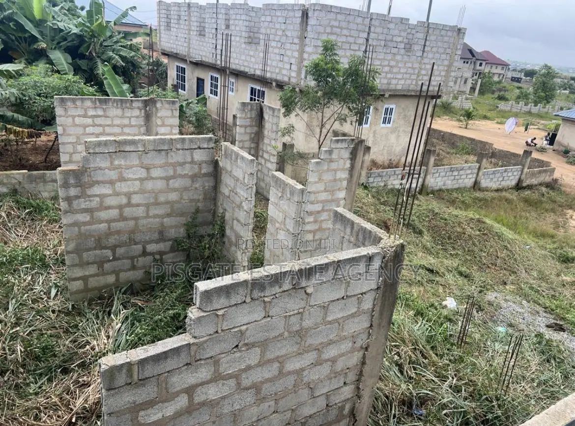 3bdrm House in Kasoa for sale