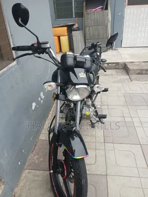 New Royal RY125 2026 Black