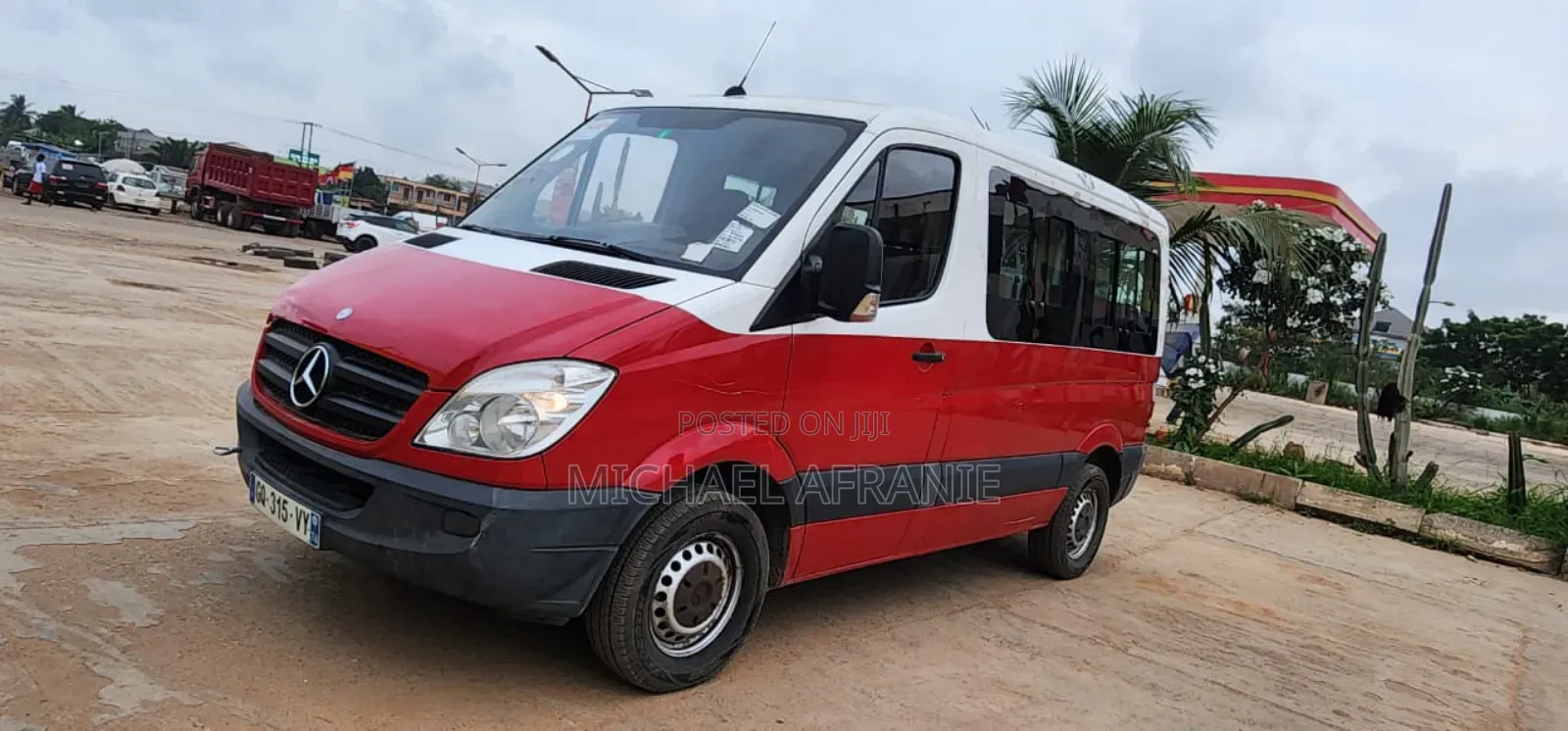 Mercedes-Benz Sprinter 2013 Red