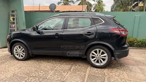 Nissan Qashqai 2018 Black