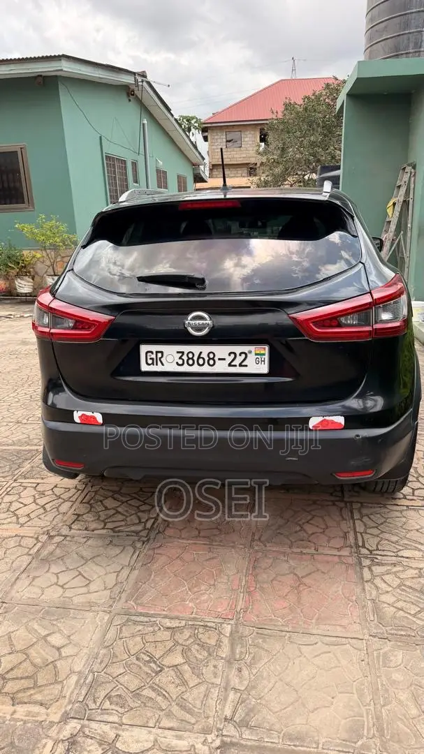 Nissan Qashqai 2018 Black
