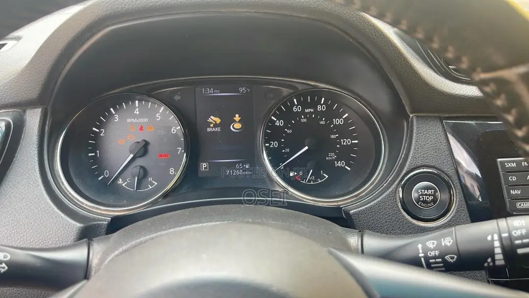 Nissan Qashqai 2018 Black