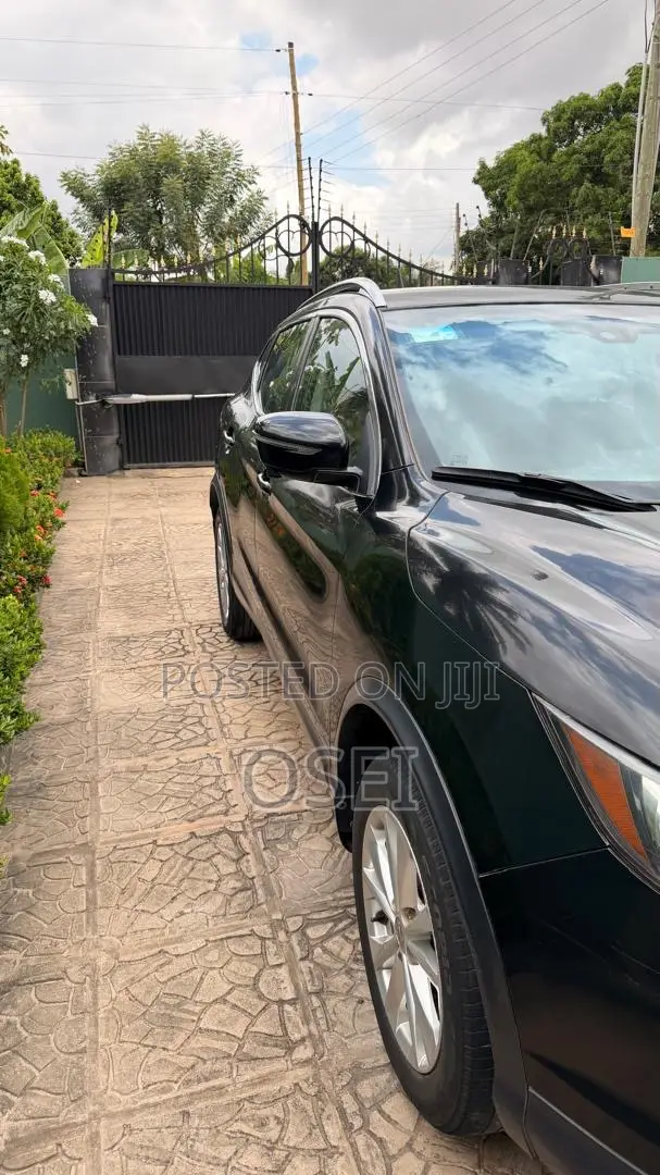Nissan Qashqai 2018 Black