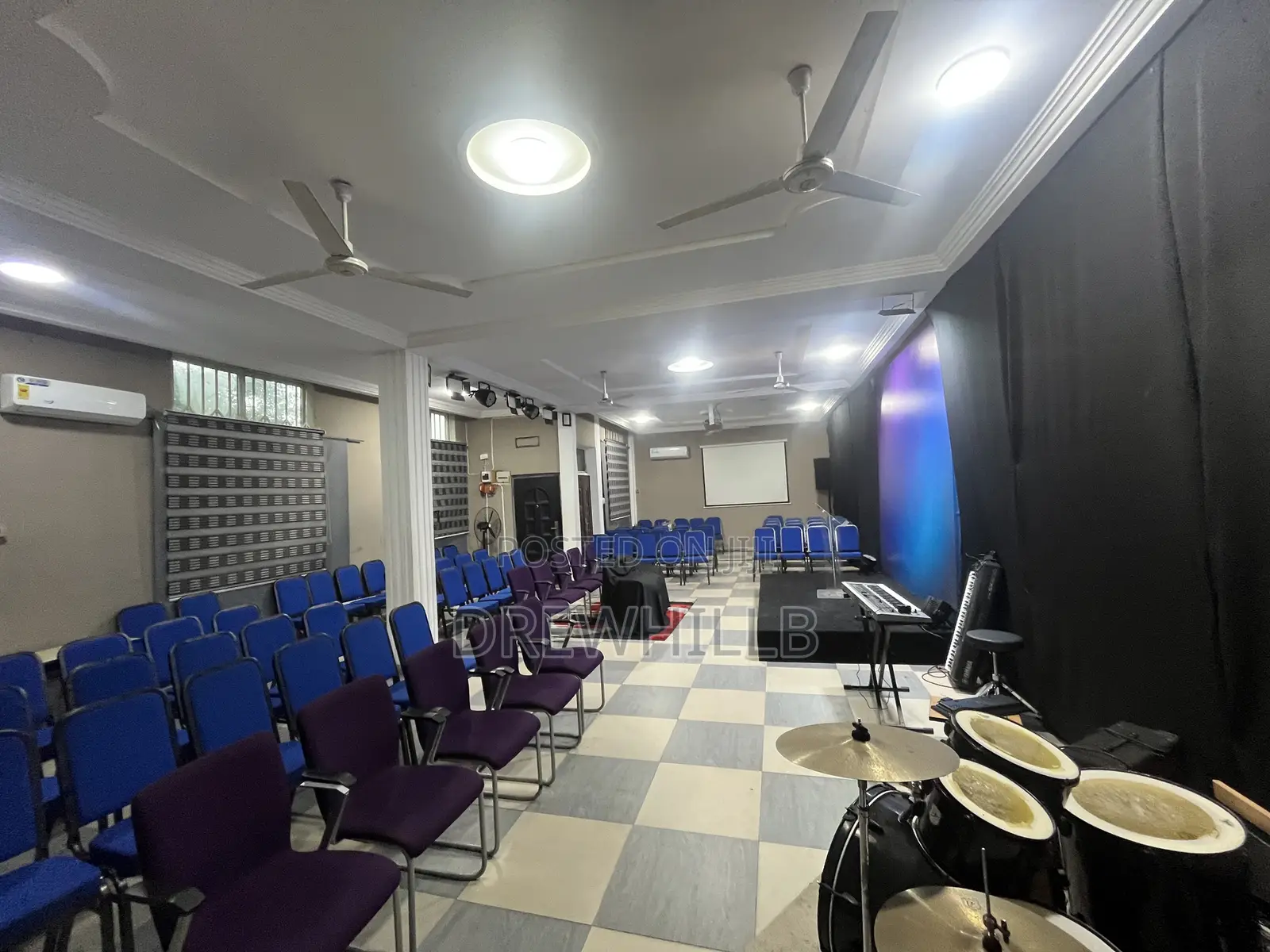 Fully Furnished Conference Hall (Pay as You Go)