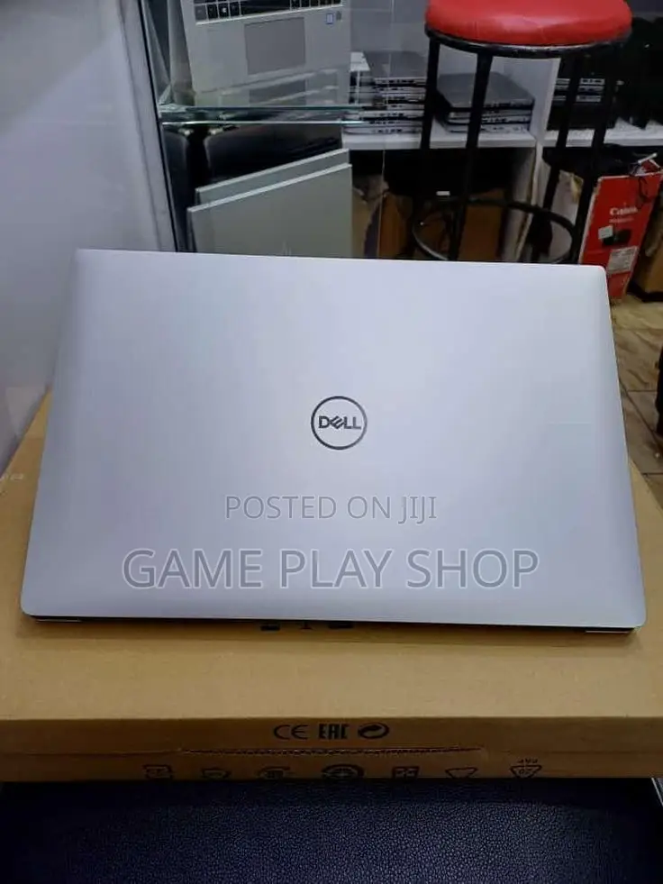 Laptop Dell Inspiron 15 8GB Intel Core i5 SSD 256GB
