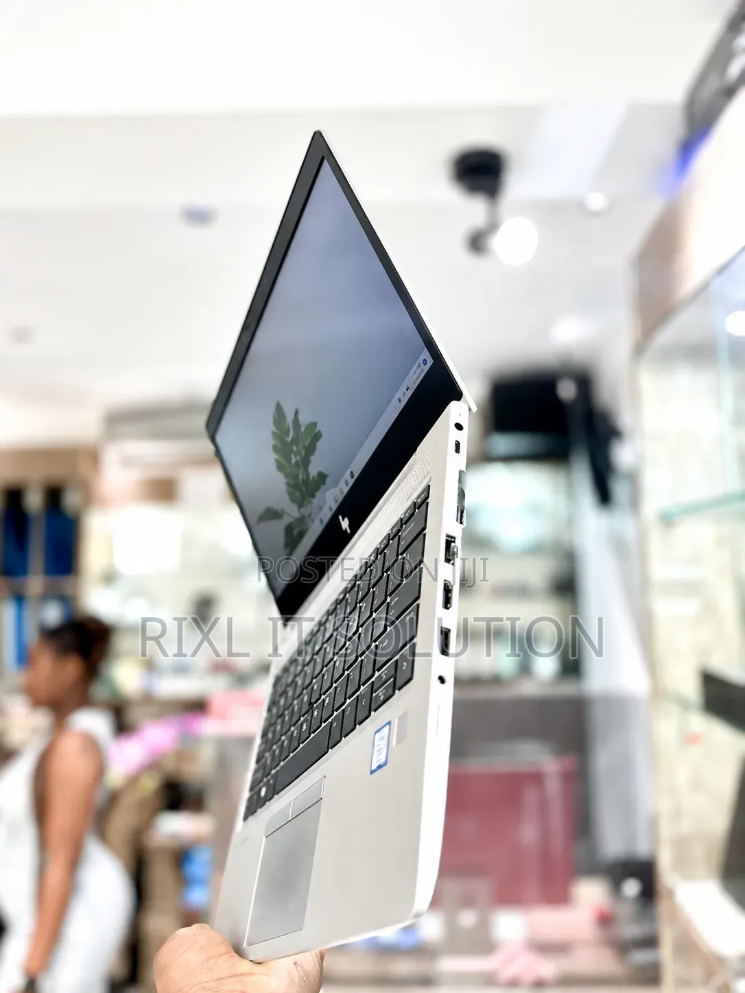 Laptop HP EliteBook 830 G7 8GB Intel Core i5 SSD 256GB