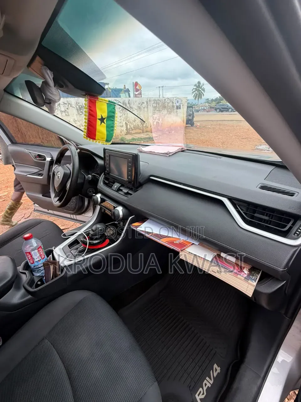 Toyota RAV4 2019 Silver