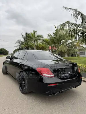 Mercedes-Benz E350 2020 Black