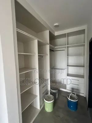 Furnished 4bdrm House in Accra Metropolitan for sale