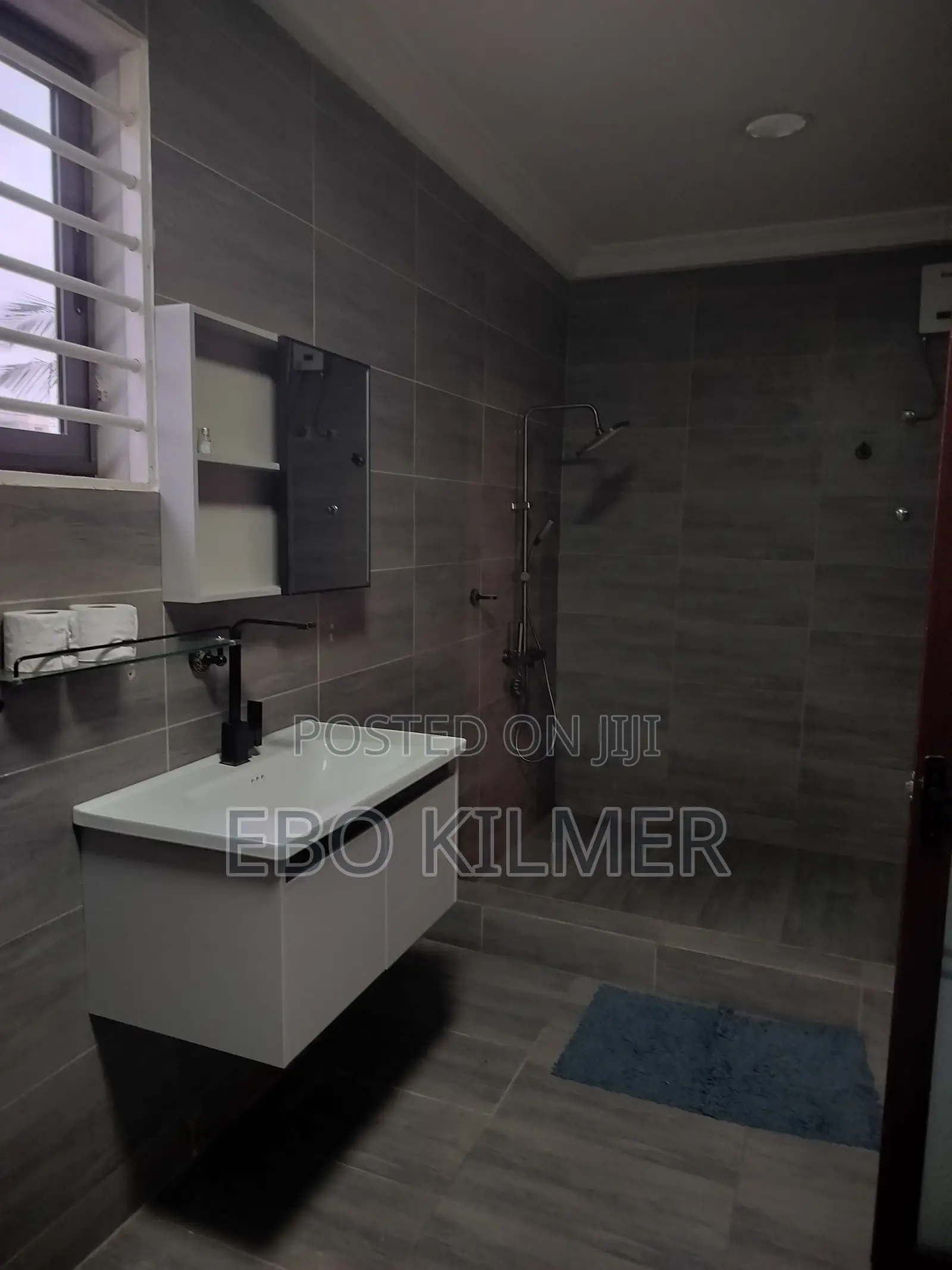 Furnished 4bdrm House in Lake Side Estate for rent