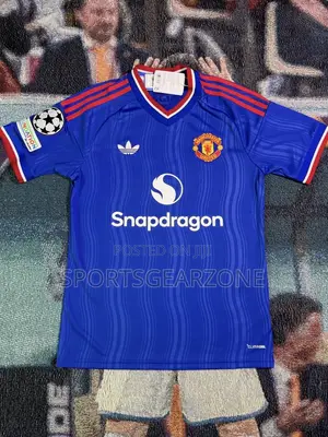 Manchester United Away Kit