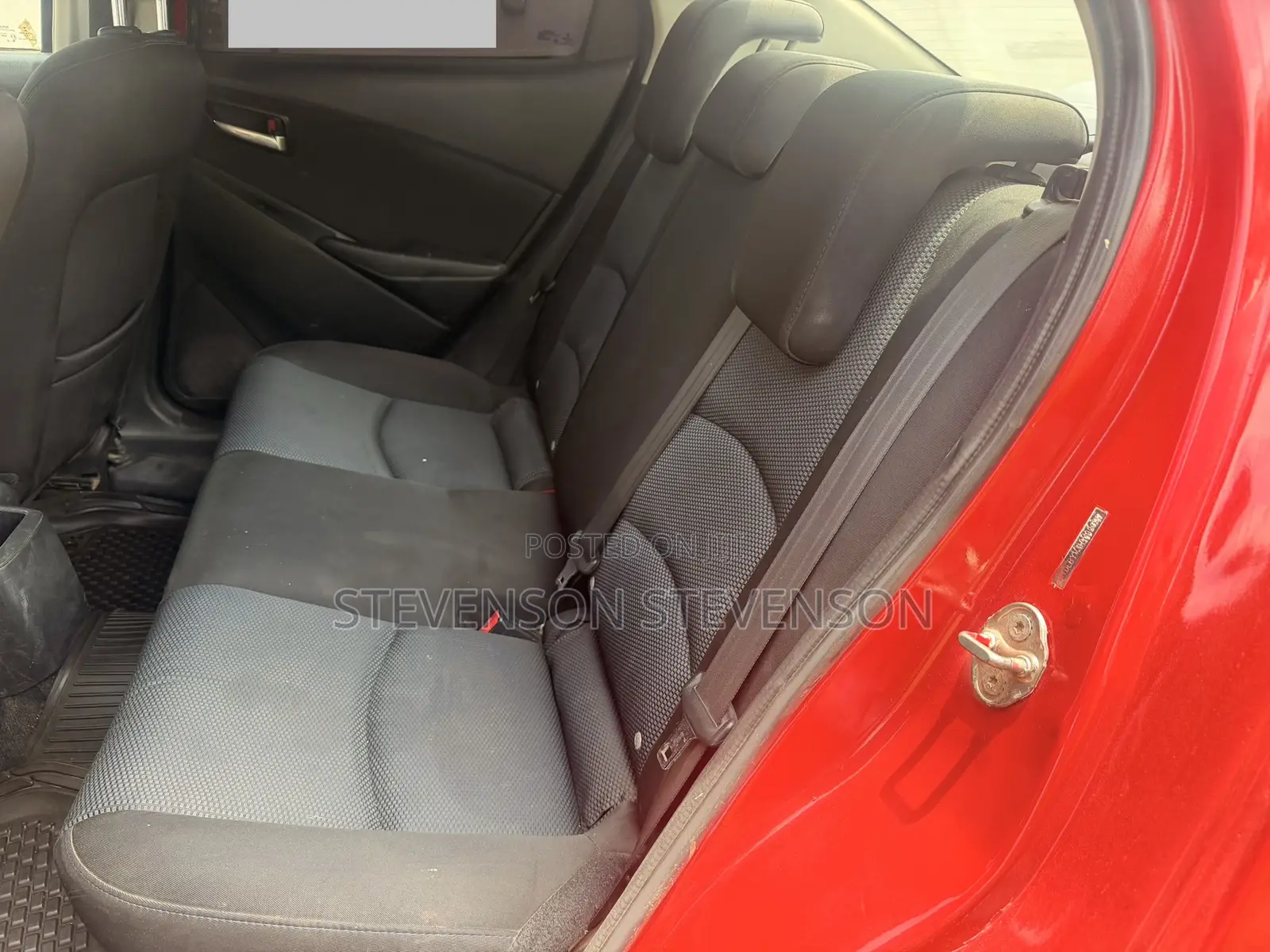 Toyota Yaris 2017 Red