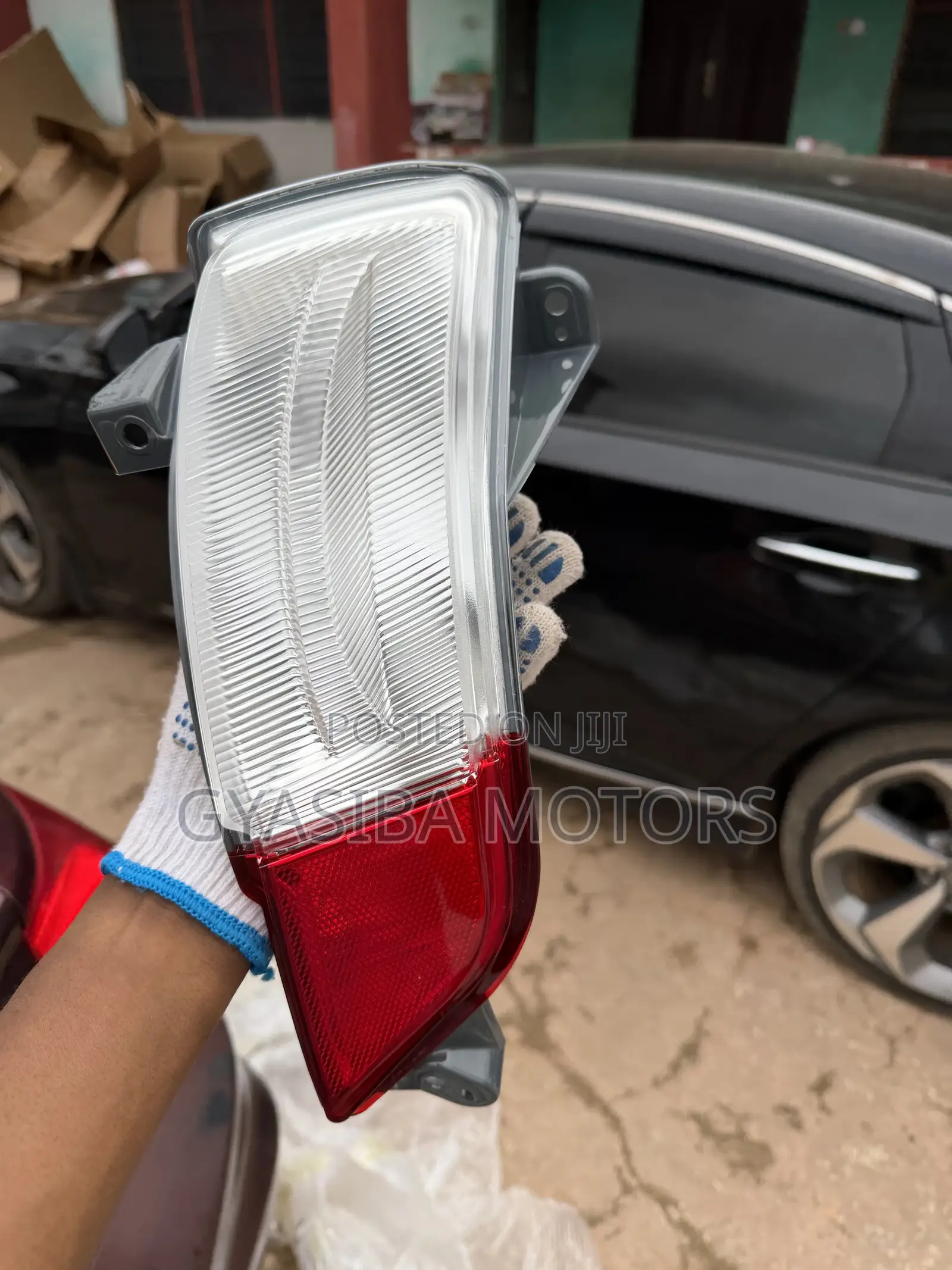 Honda Pilot 2016 - 2018 Back Bumper Reflector 800ghc
