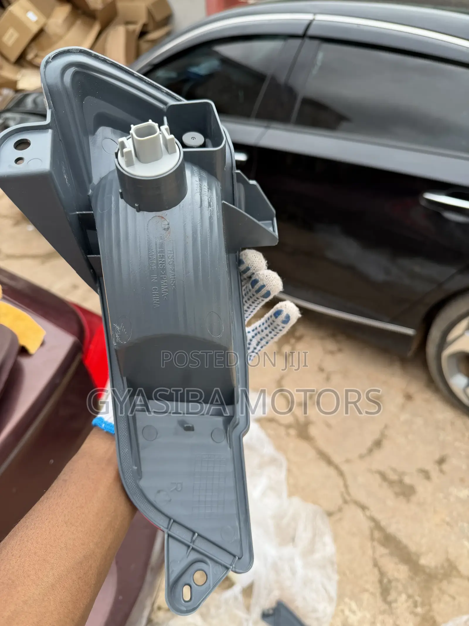 Honda Pilot 2016 - 2018 Back Bumper Reflector 800ghc