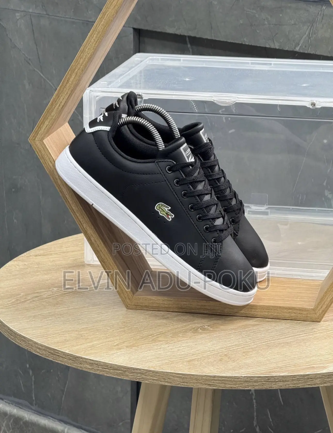 Decent White Low Sneaker in Different Brands, Swipe>>