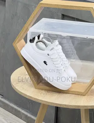 Decent White Low Sneaker in Different Brands, Swipe>>