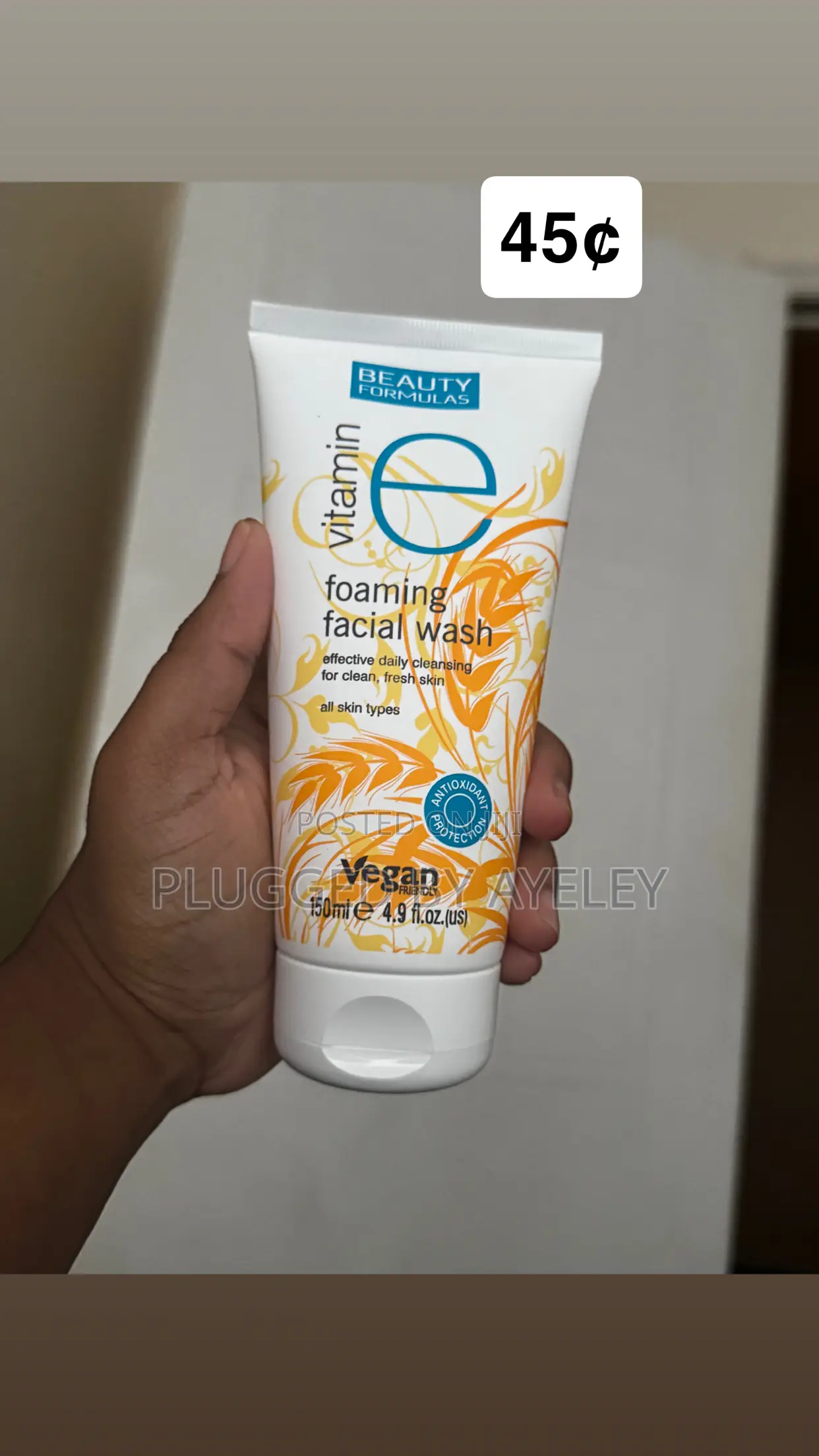 Facial Scub and Wash