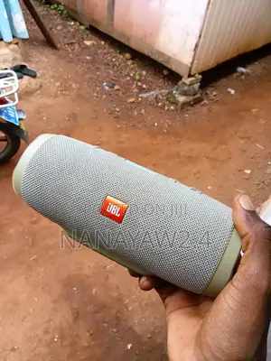JBL Charge 3