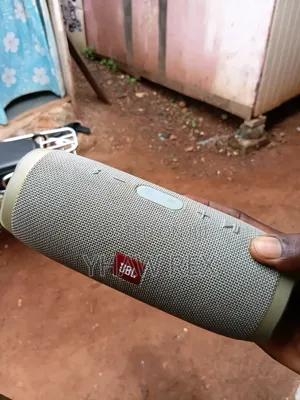 JBL Charge 3