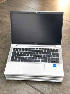 Laptop HP EliteBook 830 G8 8GB Intel Core i5 SSD 256GB